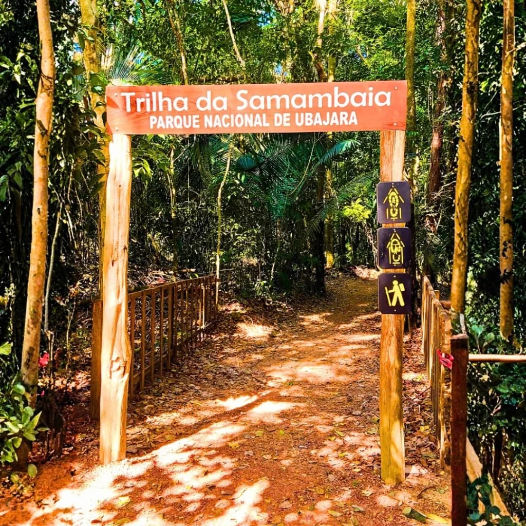 Viçosa do Ceará historic center, colonial buildings and church