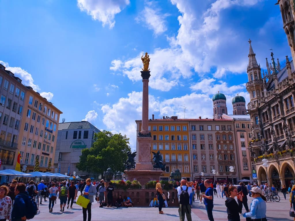 Marienplatz en invierno, luz de la mañana