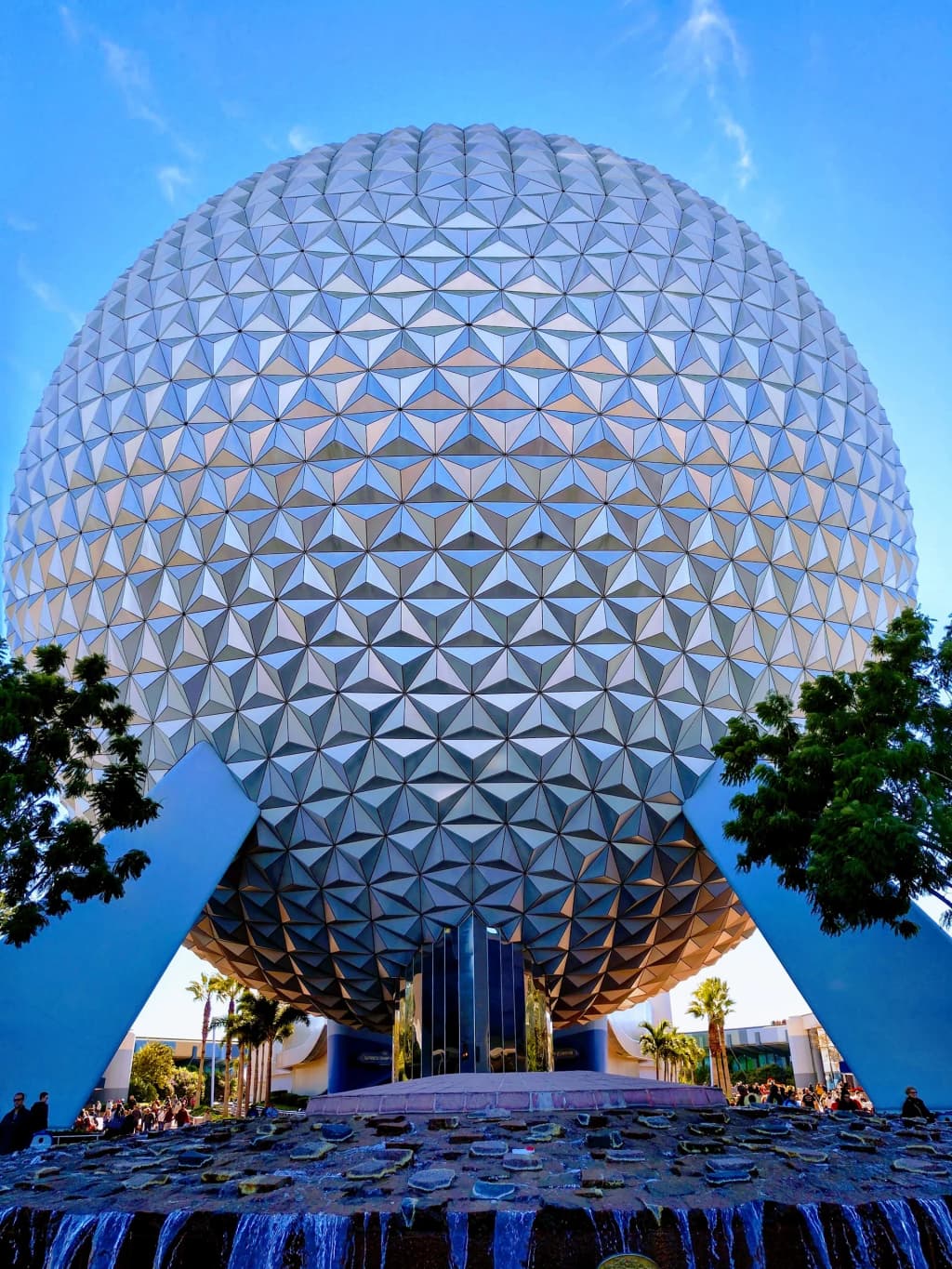 Walt Disney World entrance sign in Orlando
