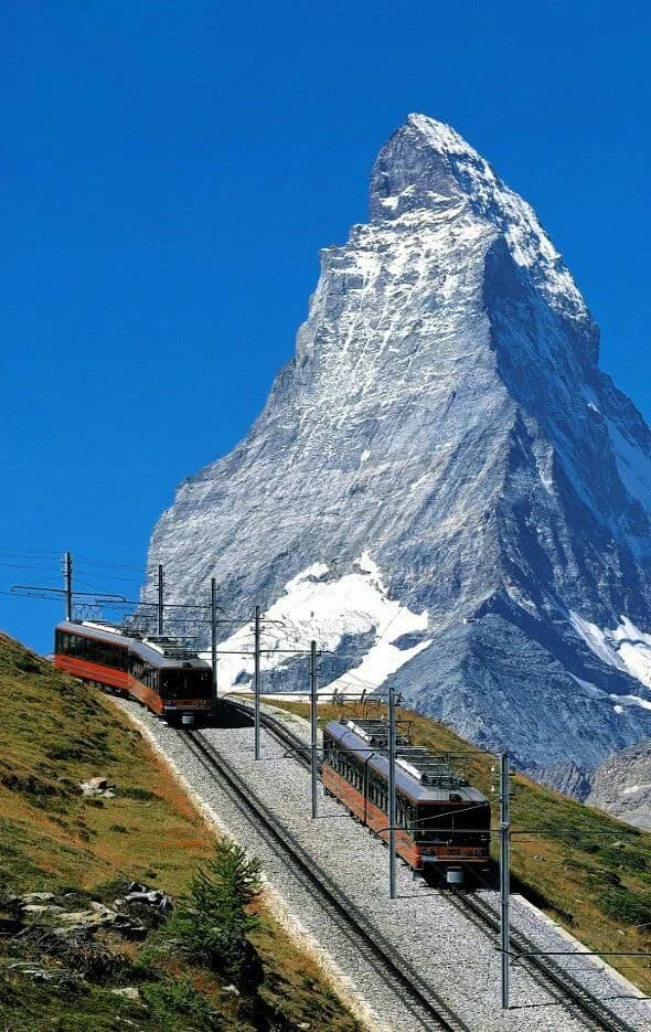 Matterhorn - Photo by Randolfo Santos ·
