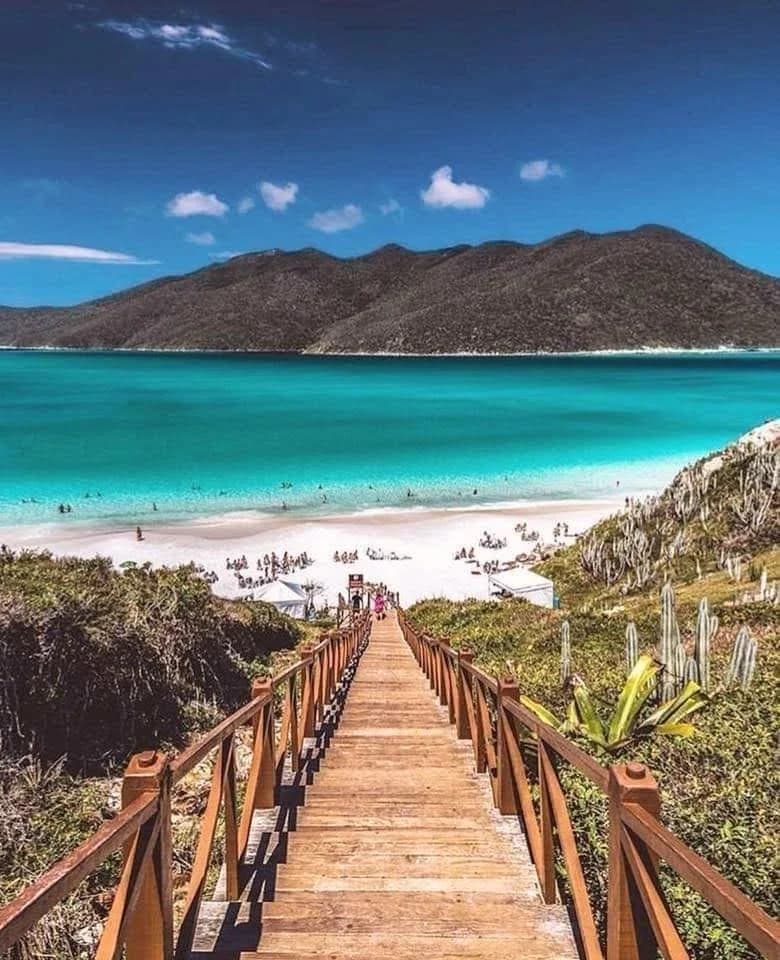 The Small Beaches - Photo by Paulo Lourenção