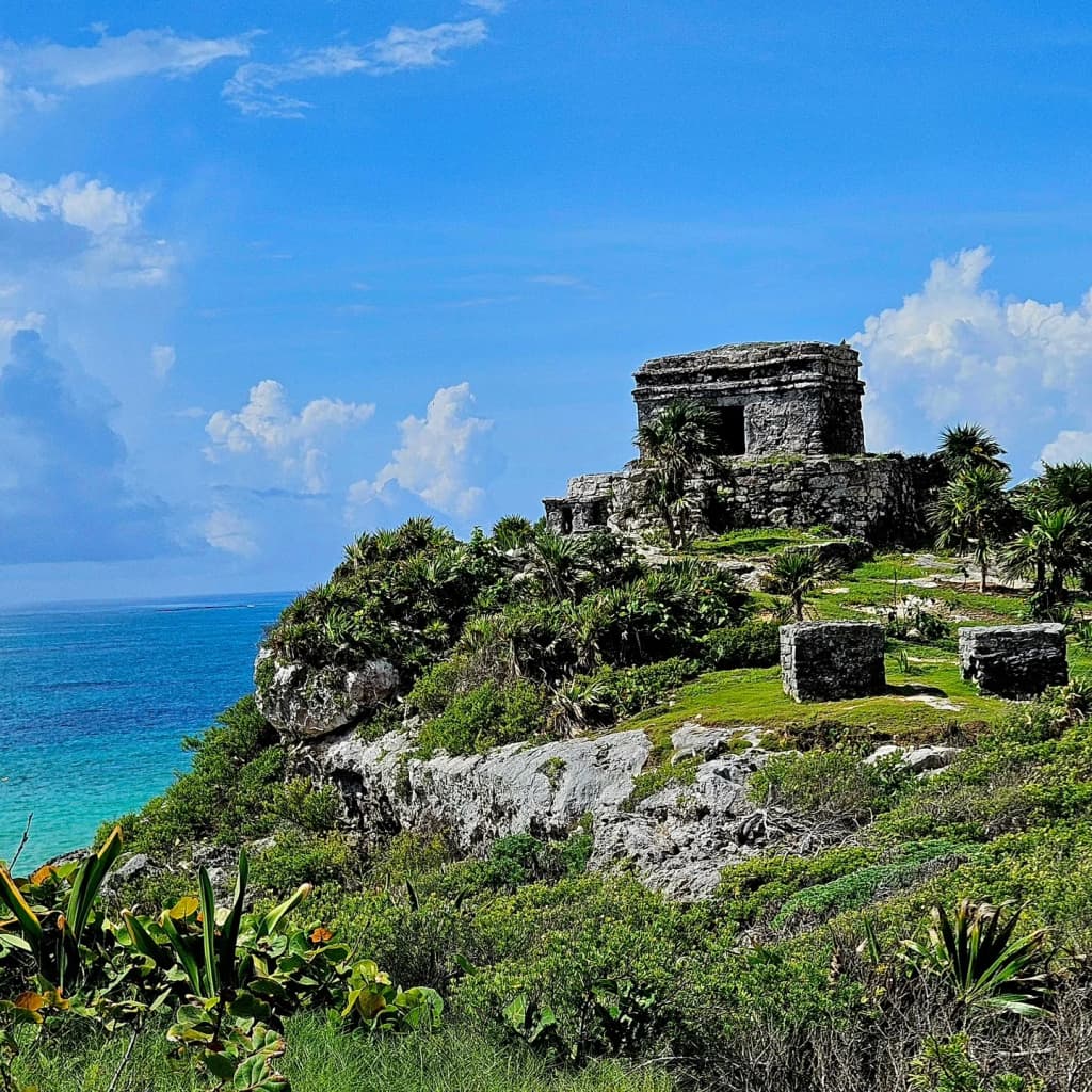 Tulum Mayan ruins perched above turquoise sea