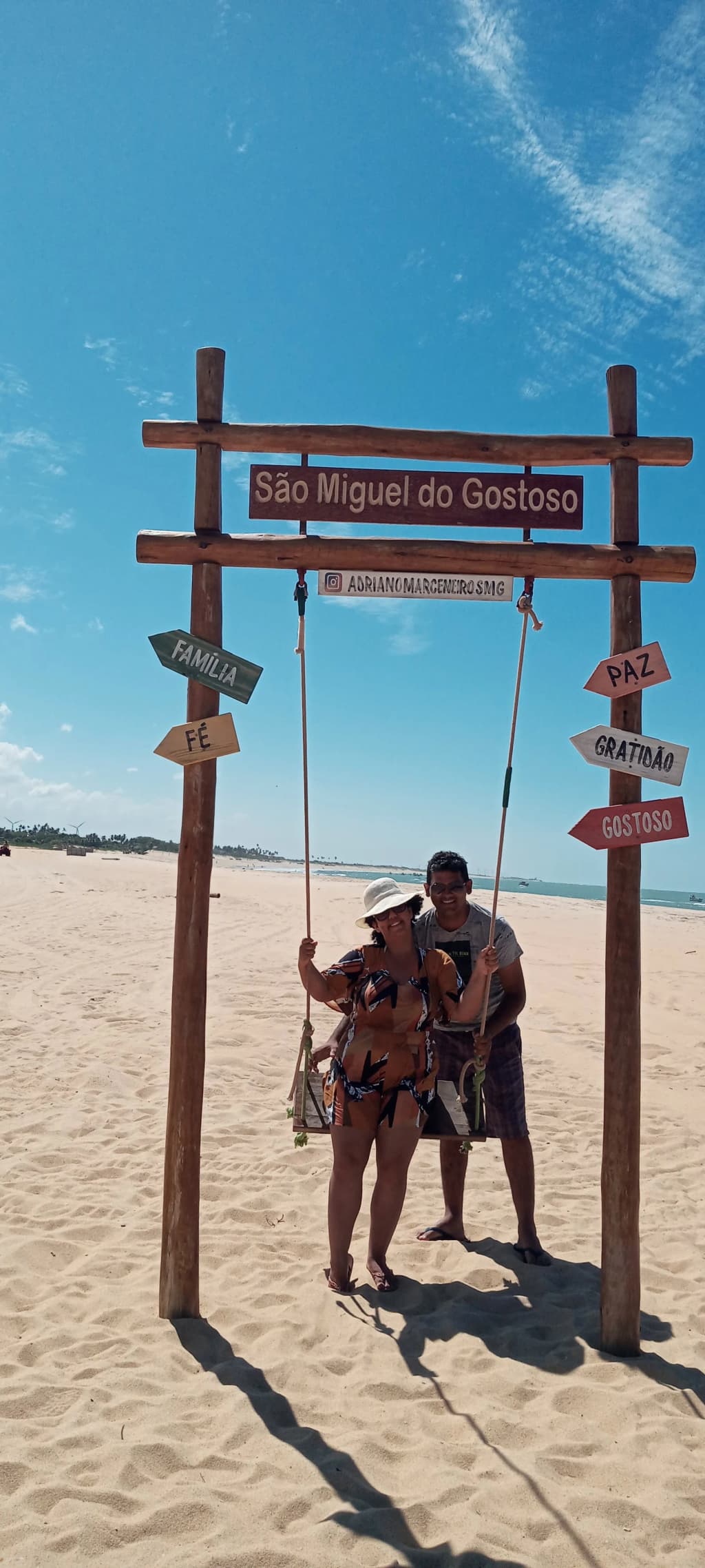 Cabañas de Tal Paradise y aguas cristalinas