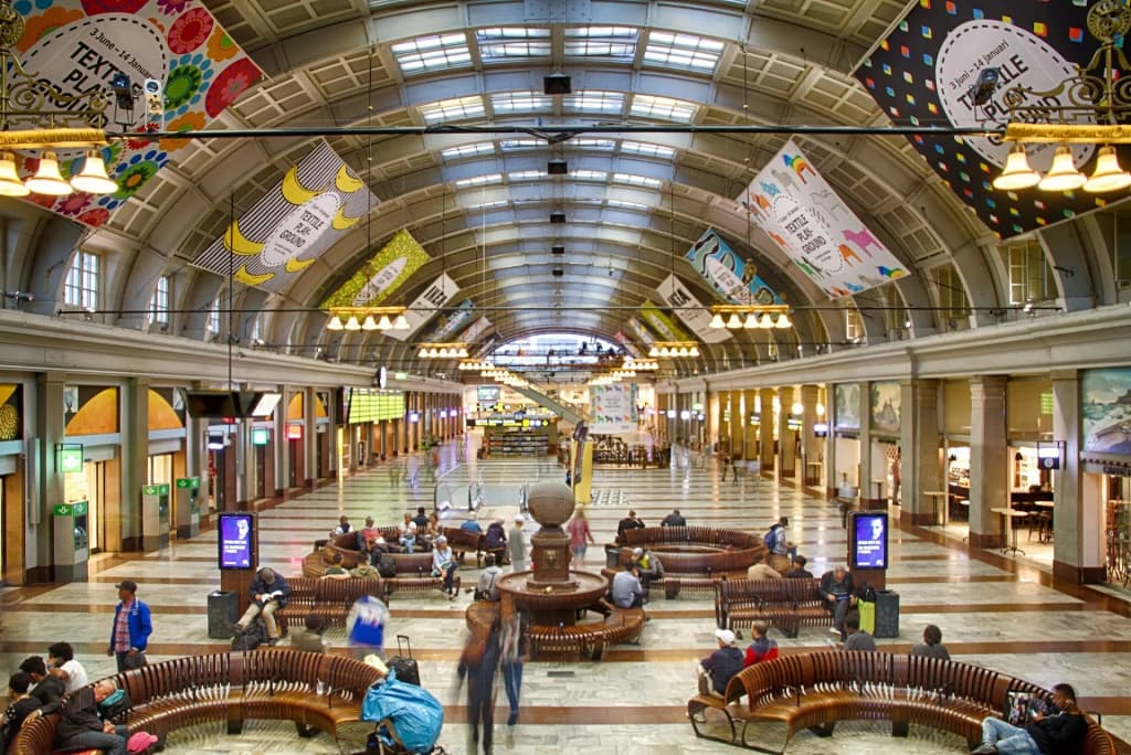 T-Centralen’s iconic blue and white metro art