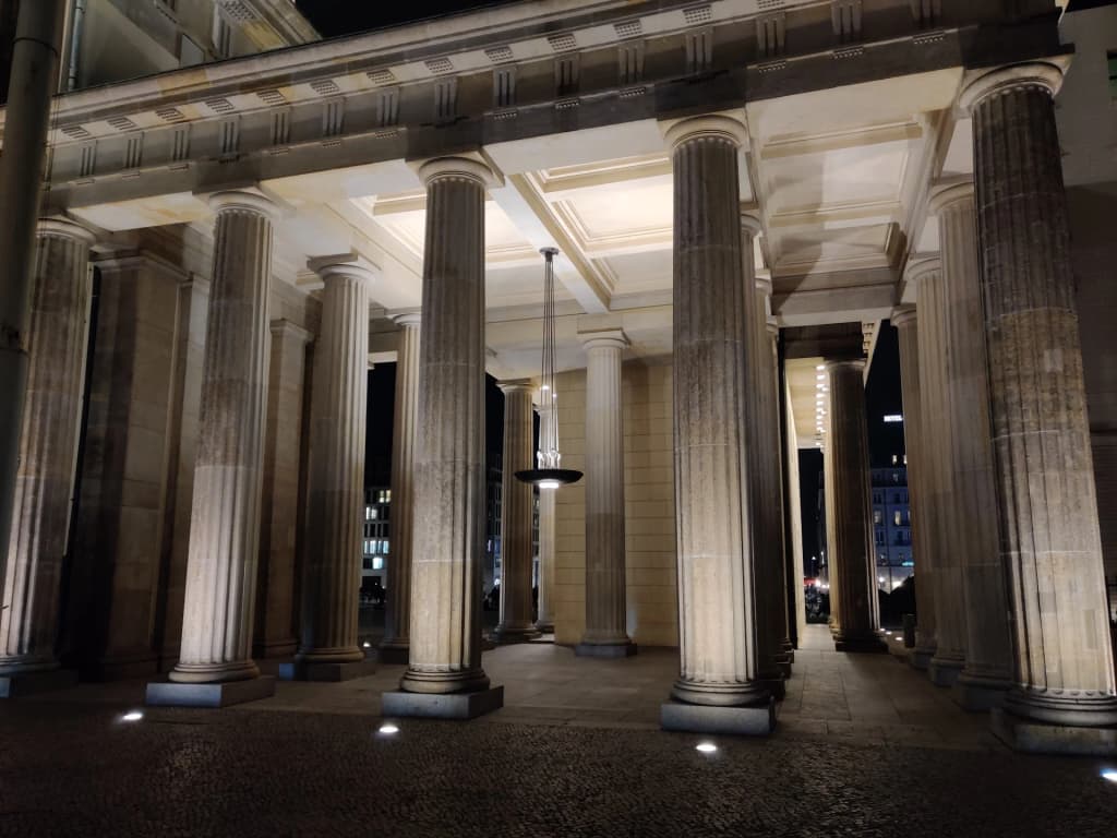 Brandenburg Gate - Photo by Riccardo Sgarro