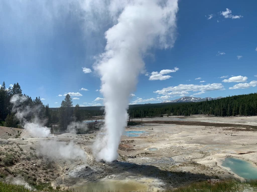 Yellowstone National Park - Photo by Eva Simon