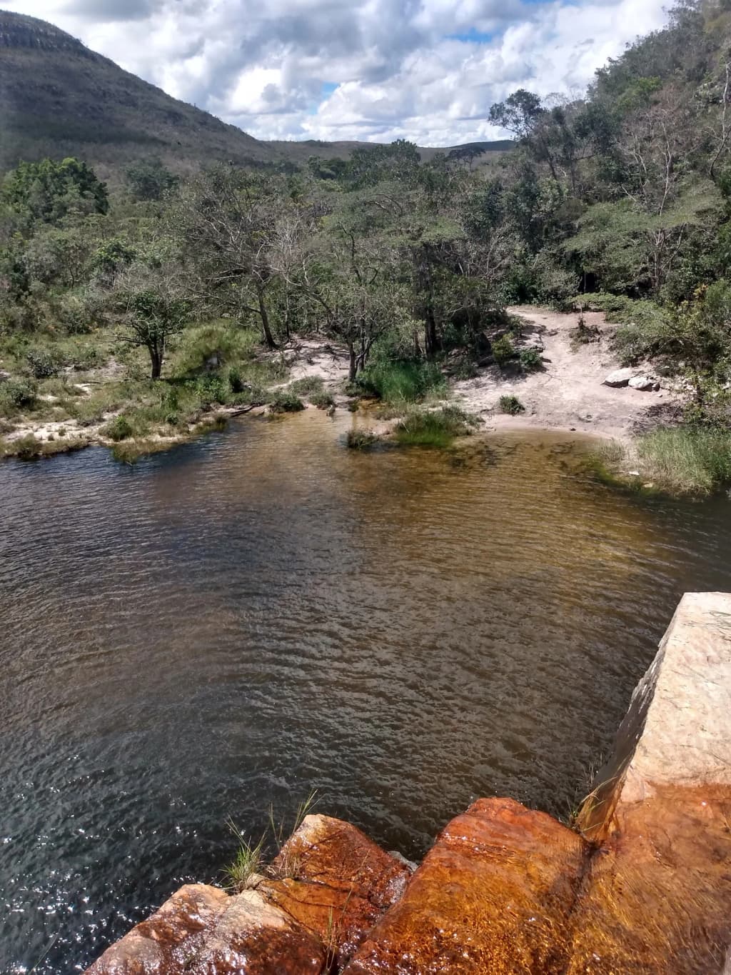 Paisagem montanhosa dramática perto de Piatã, Chapada Diamantina