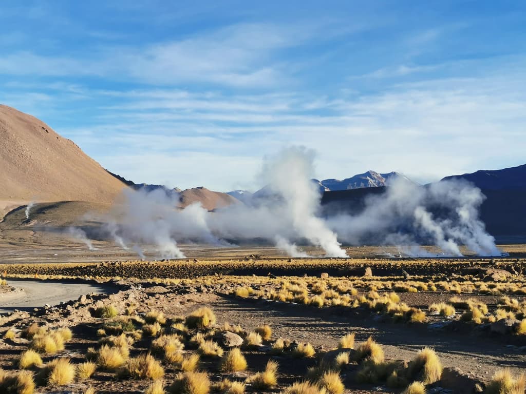 Observando estrellas bajo el cielo de Atacama